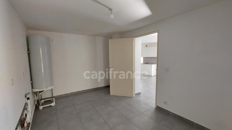 Appartement - 96 m² - 4 pièces