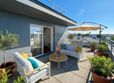 Appartement - 80 m² - 4 pièces