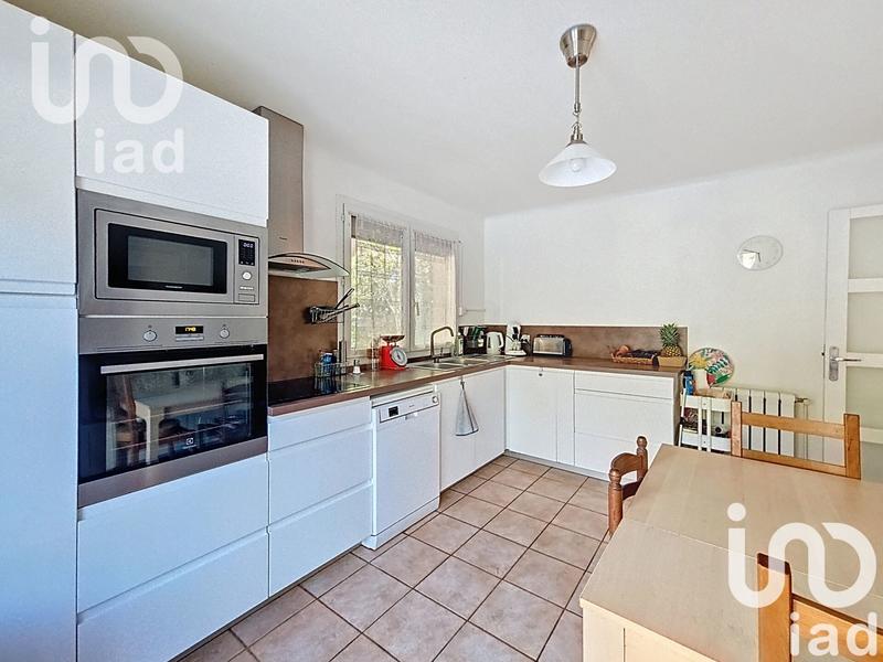 Maison - 196 m² - 7 pièces