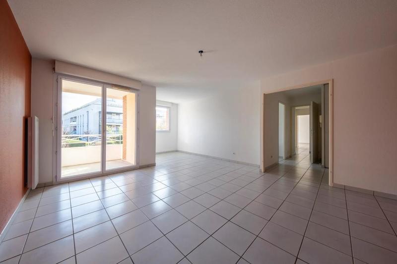 Appartement - 80 m² - 4 pièces