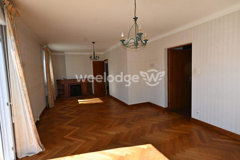 Maison - 123 m² - 10 pièces