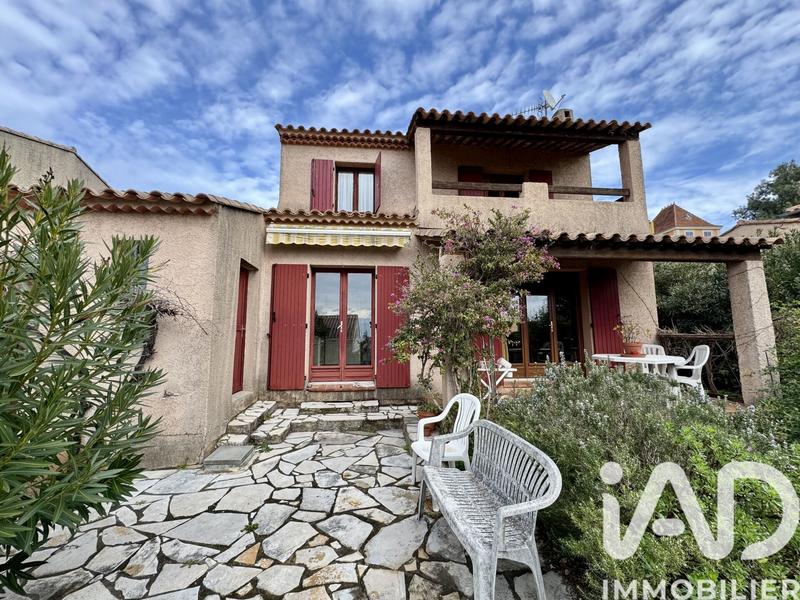 Maison - 101 m² - 5 pièces