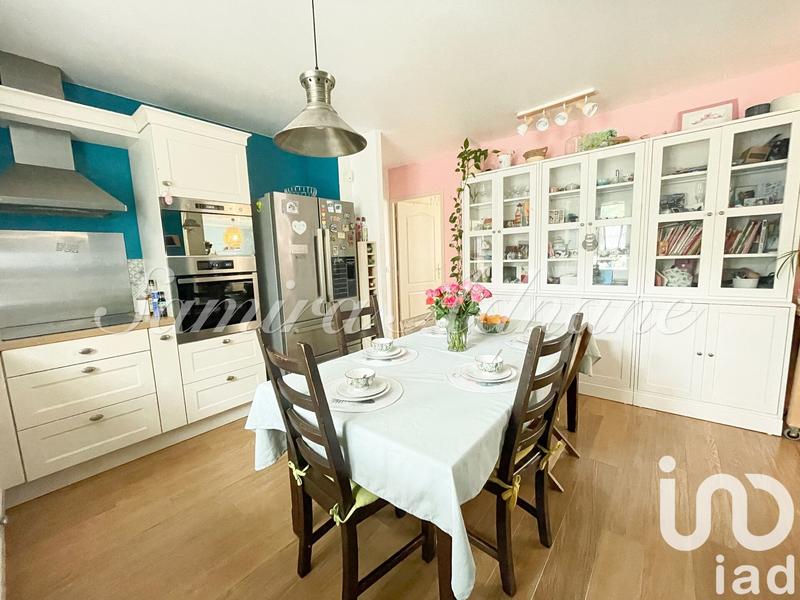 Maison - 122 m² - 6 pièces