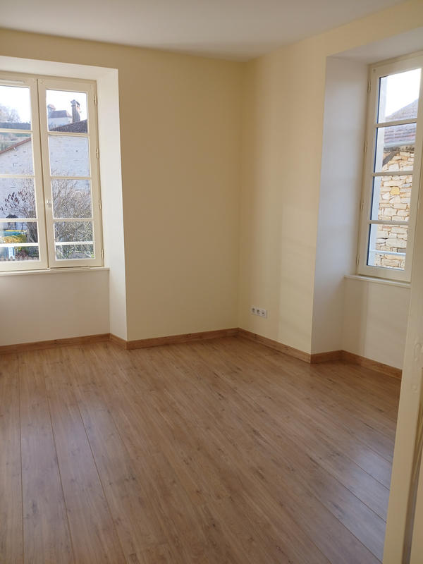 Maison de village - 106 m² - 4 pièces