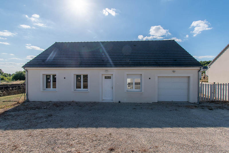 Maison - 92 m² - 5 pièces