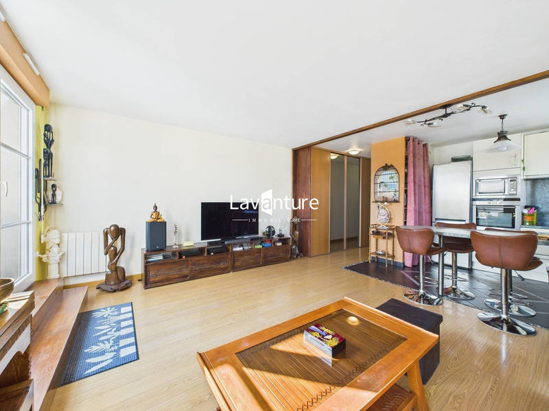 Appartement - 81 m² - 4 pièces