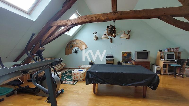 Corps de ferme - 360 m² - 15 pièces