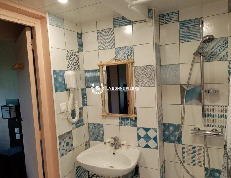 Local commercial - 850 m²