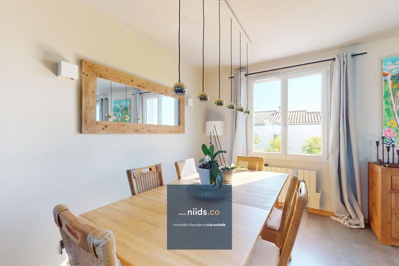 Maison - 158 m² - 5 pièces