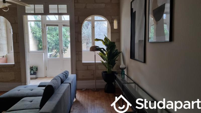 Chambre - 11 m² - 1 pièce