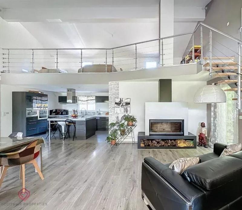 Villa - 184 m² - 6 pièces