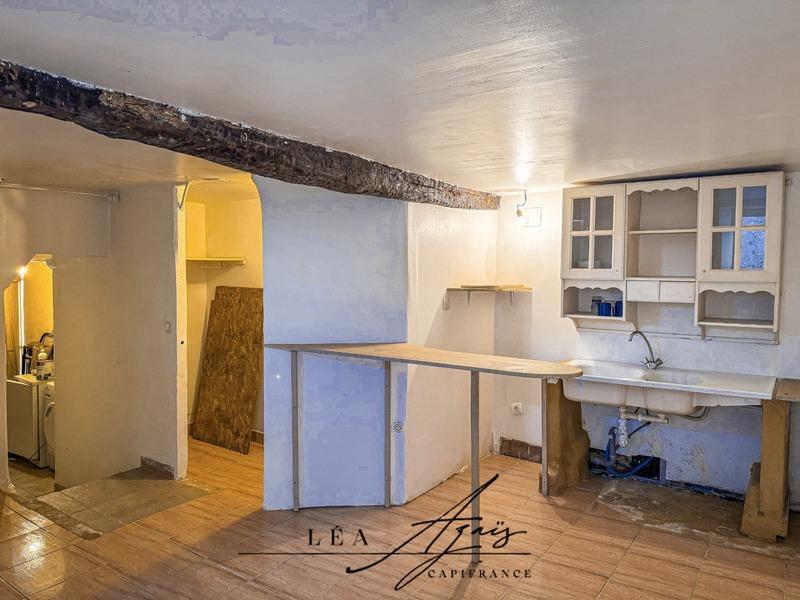 Maison de village - 280 m² - 11 pièces