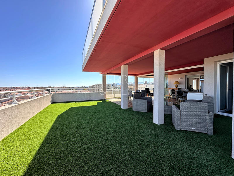 Appartement - 88 m² - 4 pièces