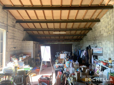 Parking / Garage - 98 m²