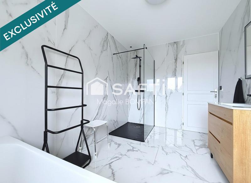 Maison - 140 m² - 5 pièces