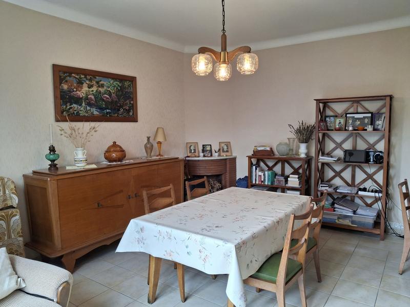 Maison traditionnelle - 150 m² - 6 pièces