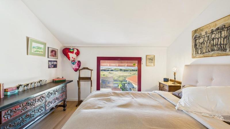 Duplex - 137 m² - 5 pièces