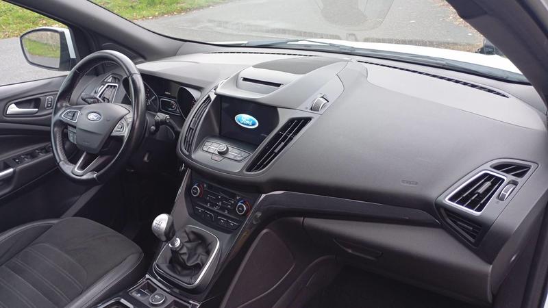 Ford Kuga II 1.5 TDCi 120 4x2 St-Line