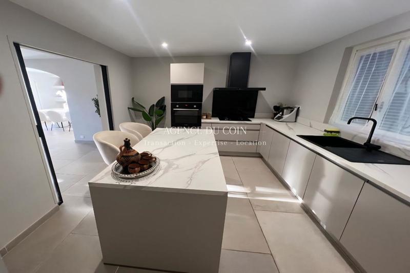 Maison - 143 m² - 5 pièces