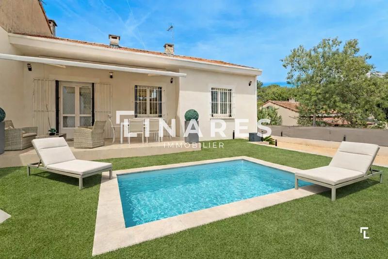 Maison - 90 m² - 5 pièces