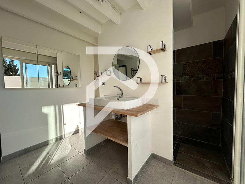 Maison - 137 m² - 5 pièces