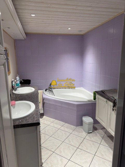 Maison - 136 m² - 5 pièces