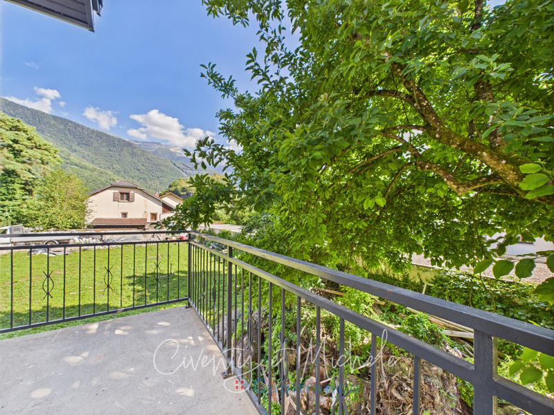 Maison - 155 m² - 8 pièces