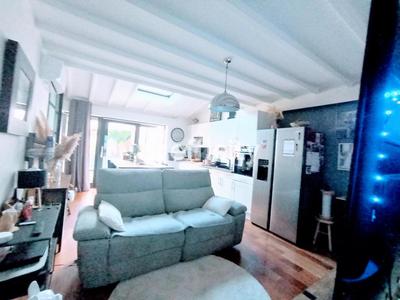 Maison - 100 m² - 6 pièces