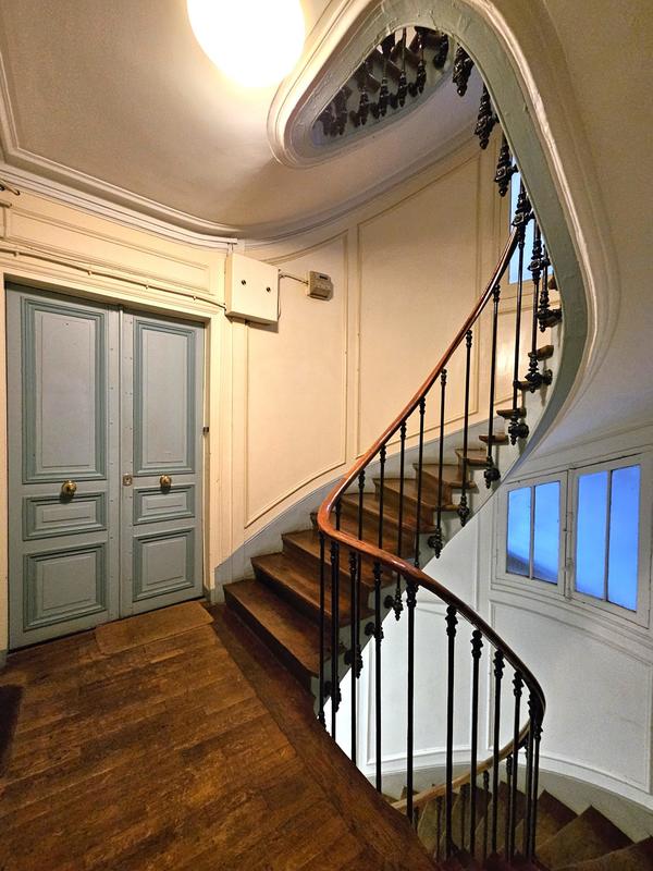 Bureau - 101 m² - 5 pièces