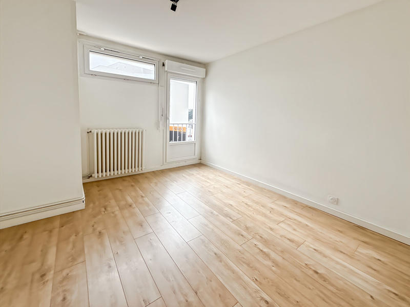 Appartement - 70 m² - 4 pièces