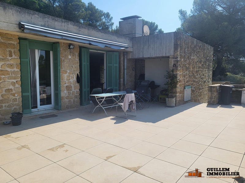 Maison traditionnelle - 190 m² - 7 pièces