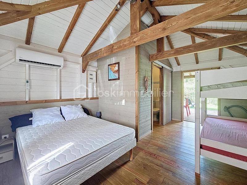 Bungalow - 109 m² - 5 pièces