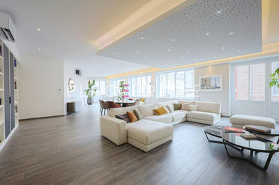 Appartement - 269 m² - 5 pièces