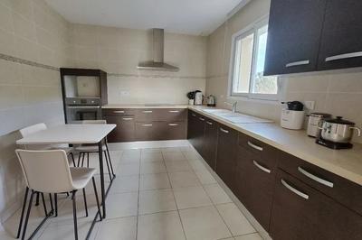 Maison traditionnelle - 97 m² - 4 pièces