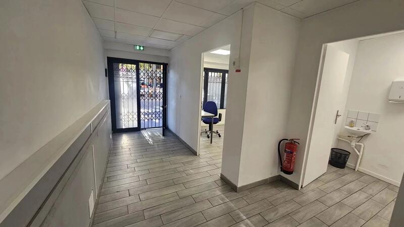 Magasins - 47 m² - 2 pièces