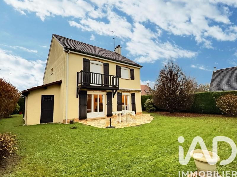 Maison - 122 m² - 6 pièces