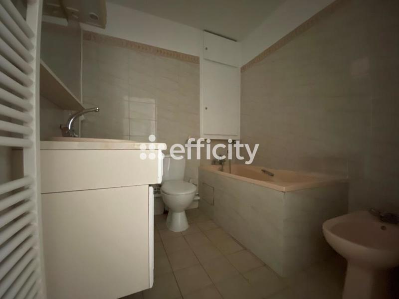 Appartement - 56 m² - 3 pièces