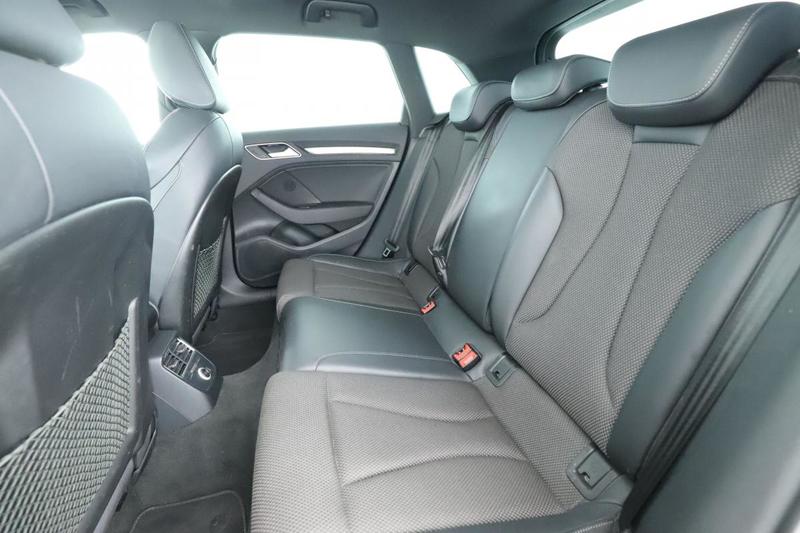 Audi A3 sportback 35 Tdi s line s tronic 7 150 ch