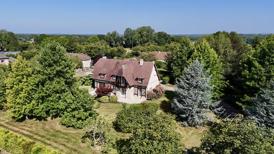 Maison - 130 m² - 7 pièces