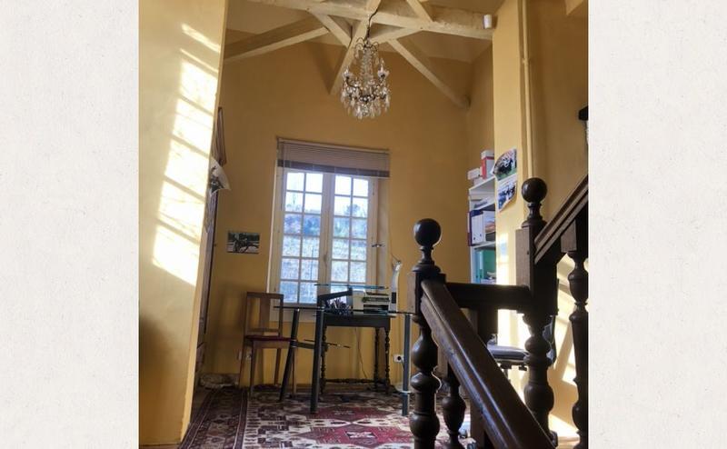 Maison - 355 m² - 15 pièces