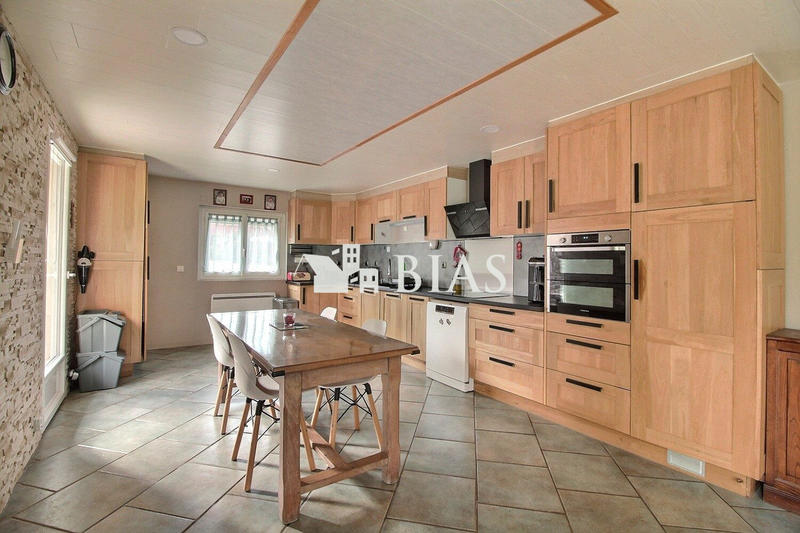 Maison - 128 m² - 5 pièces