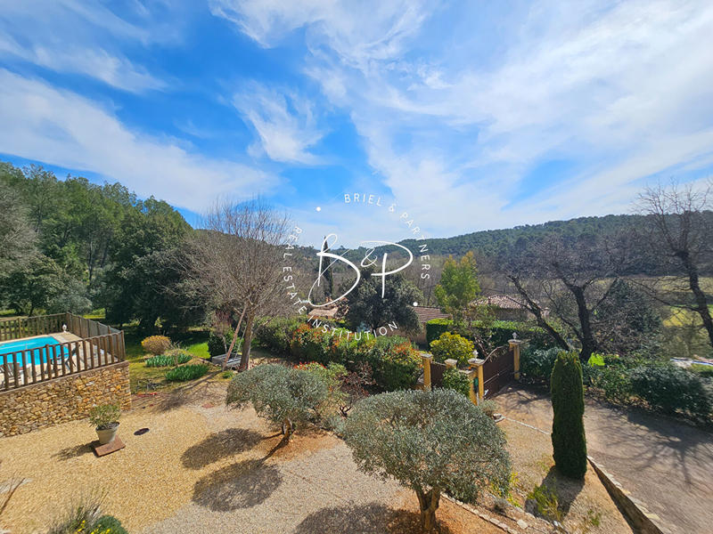 Maison - 146 m² - 6 pièces