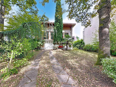 Maison - 122 m² - 6 pièces