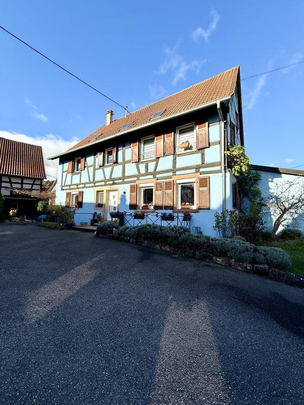 Maison ancienne - 268 m² - 9 pièces
