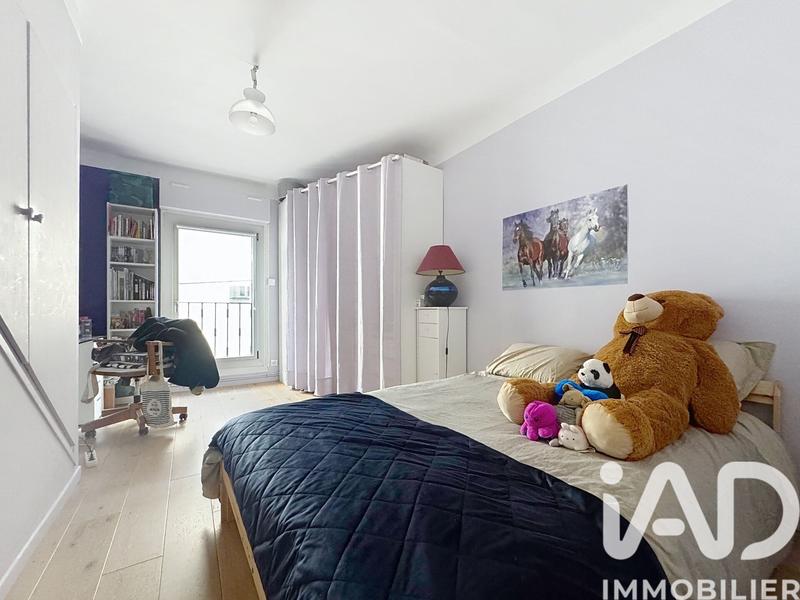 Maison - 202 m² - 8 pièces