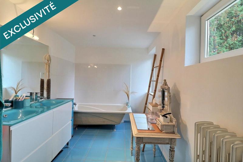 Maison de village - 96 m² - 6 pièces