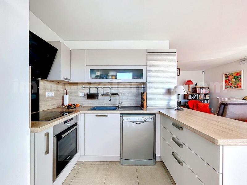 Appartement - 92 m² - 4 pièces