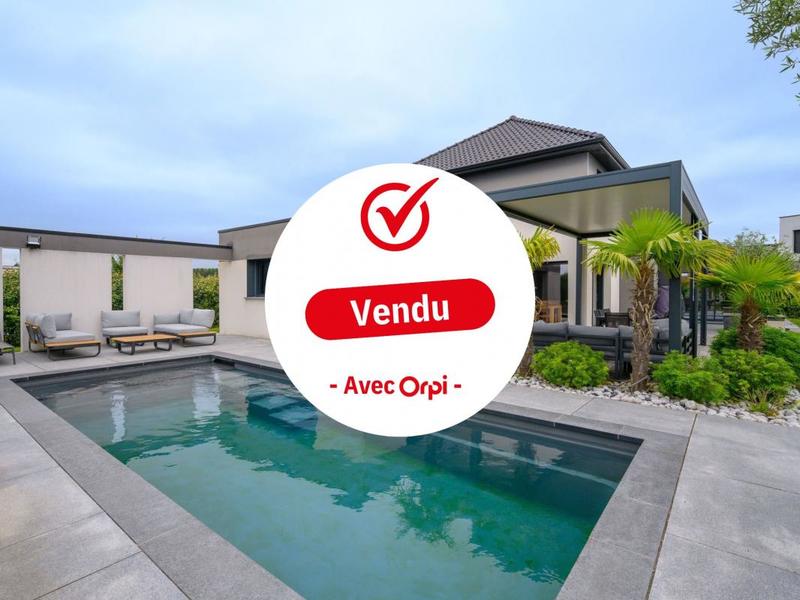 Maison - 200 m² - 6 pièces