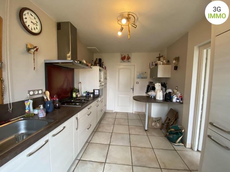 Maison - 180 m² - 7 pièces