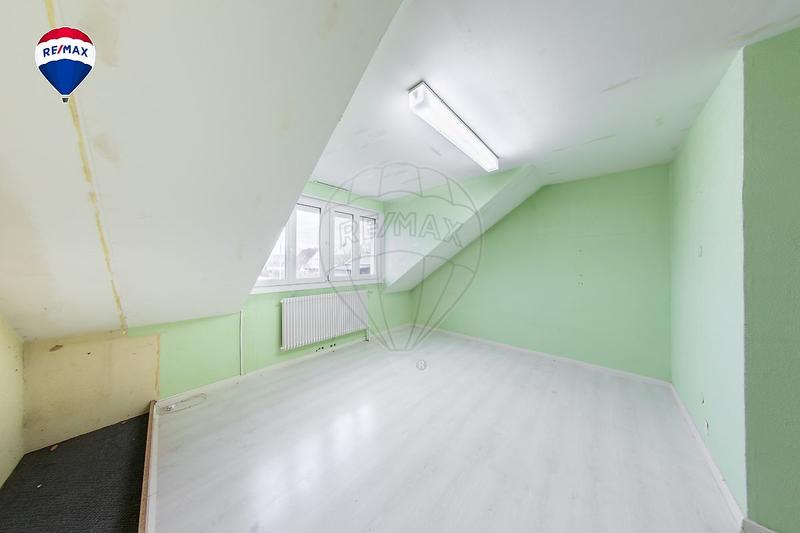 Maison - 153 m² - 7 pièces